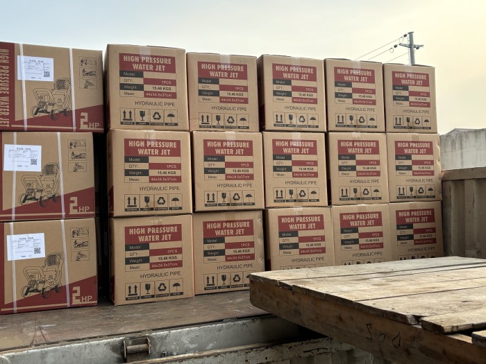Máy rửa xe áp lực nước HM03 chính hãng, Công xuất 3300W, Mạnh mẽ, bền bỉ, tiết kiệm nước